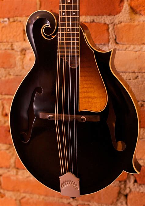 Musician and author Dick Kimmel used this instrument on numerous recordings on the Copper Creek and DKC labels over the last 40 years. . Northfield mandolin uk